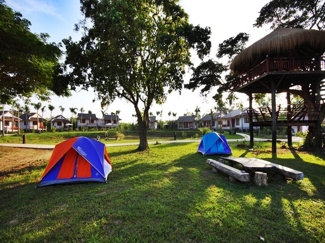 Resort Railumpoo Nakhon Sawan Exteriör bild