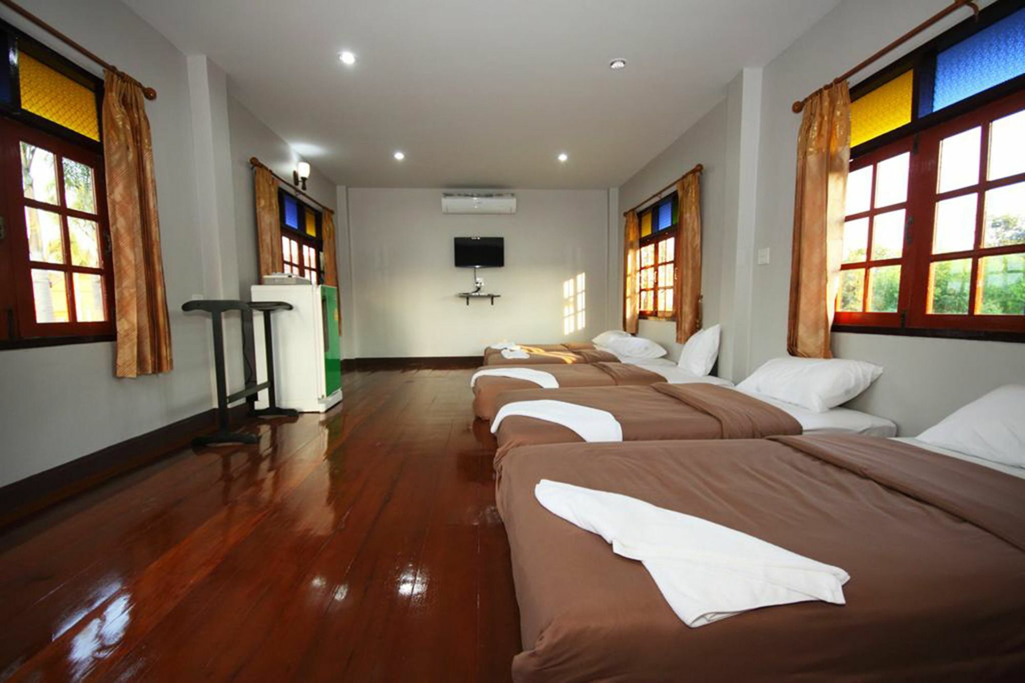 Resort Railumpoo Nakhon Sawan Exteriör bild